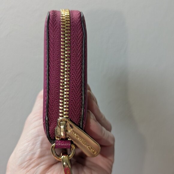 Michael Kors burgundy wallet/wristlet. EUC! - Picture 3 of 5